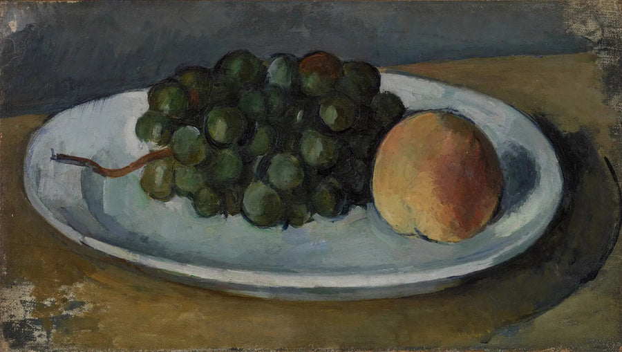 Grappe de raisin et pêche sur une assiette - Paul Cézanne