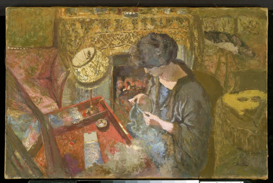 Le Petit Salon : Mme Hessel à sa table à coudre - Édouard Vuillard